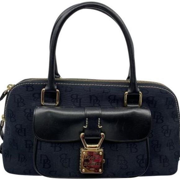 Dooney & Bourke Handbags - Dooney & Bourke Black Large Leather Shoulder Bag